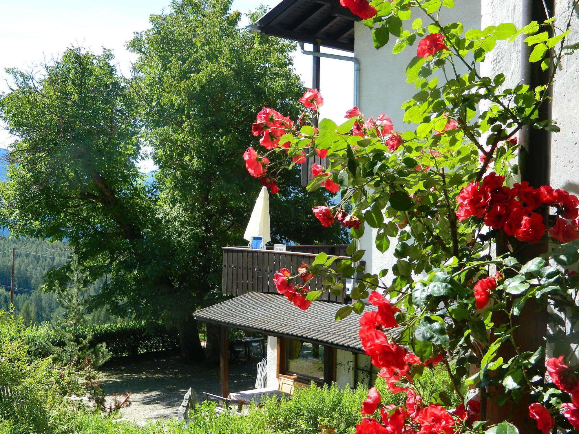 Hotel Ganzaie Val di Fiemme Exterior photo
